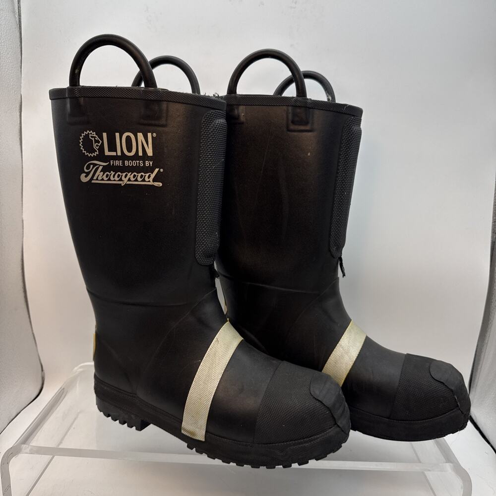 Lion Thorogood Structural Fire Fighting boots model 807-6003 - Men's 10.5 Med.